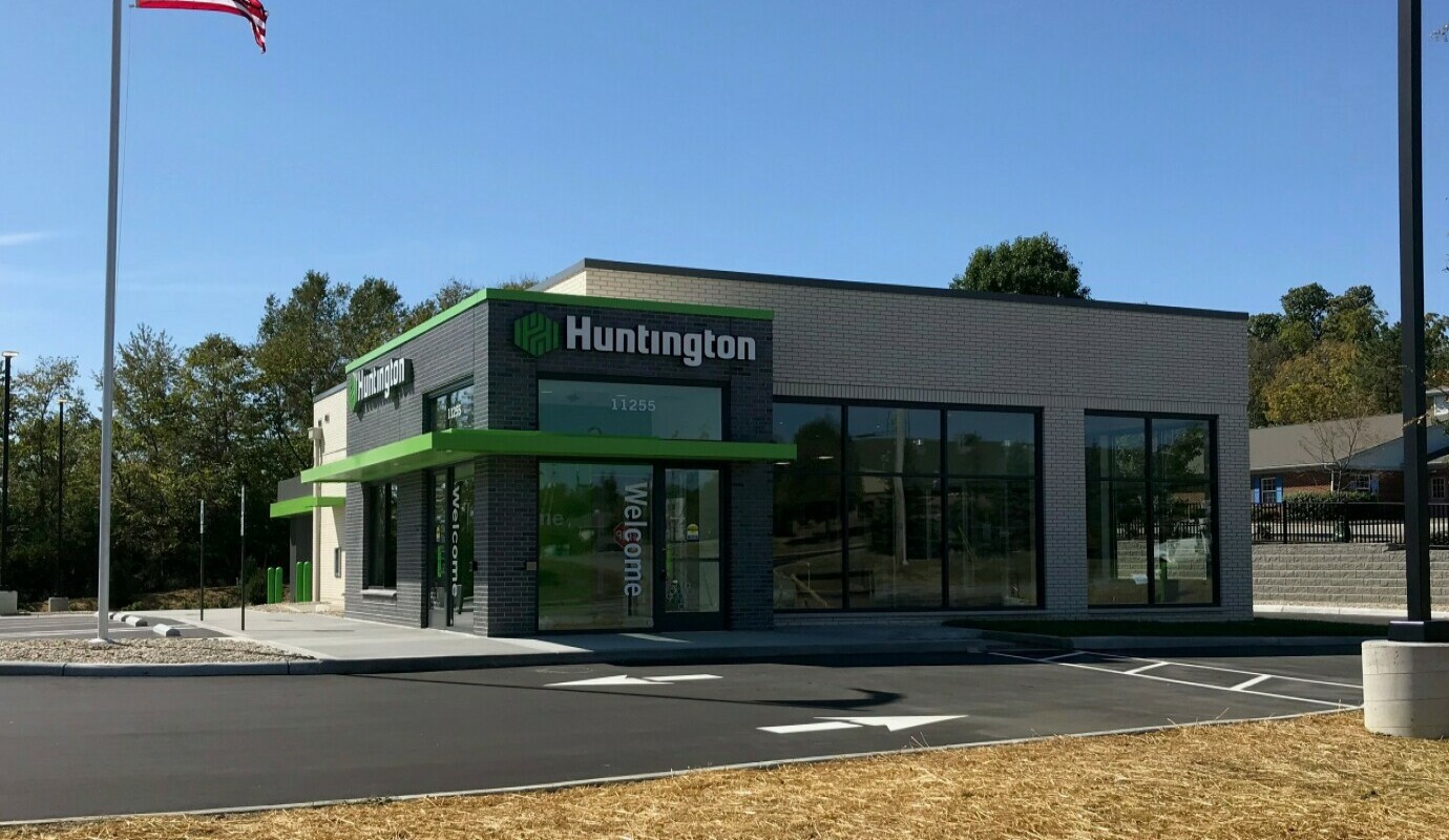 newly constructed Huntington Bank building